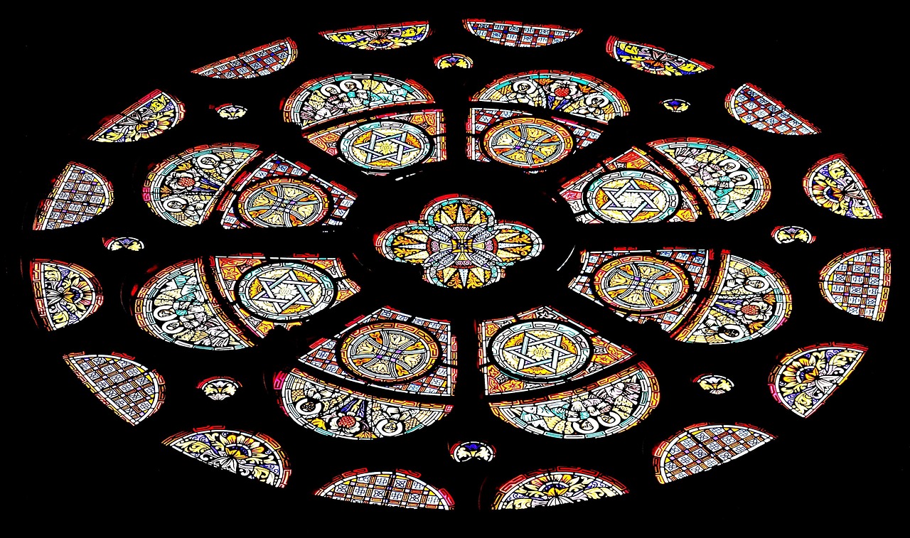 Raindrops falling on the exterior pane of a window